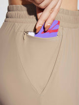 #color_Khaki