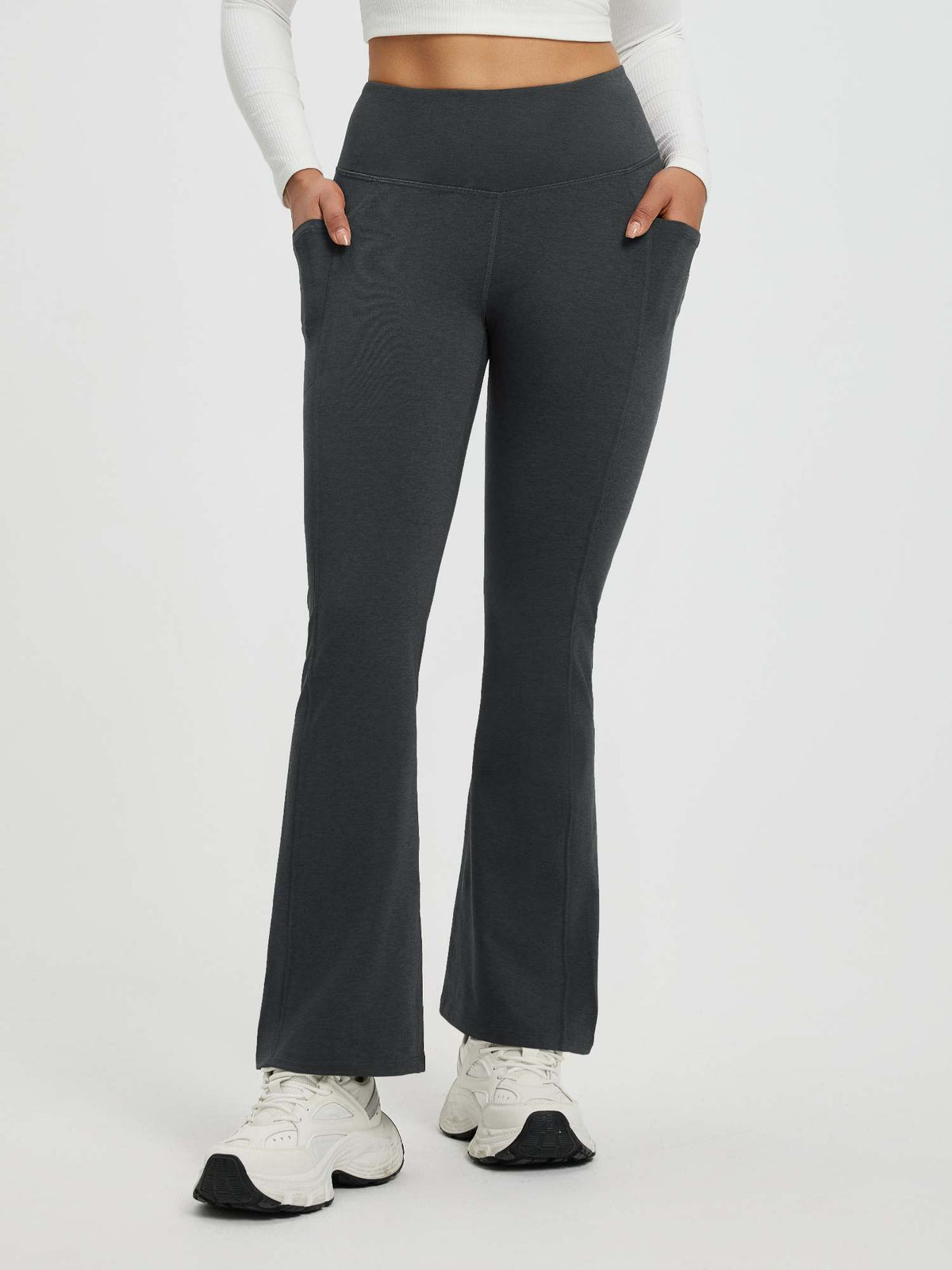 Women's dark grey floral fleece high-waisted flared yoga pants #color_Black