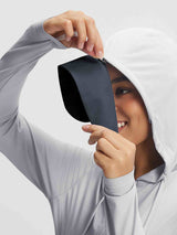 Baleaf UPF 50+ lightweight sun jacket, woman attaches removable brim to hood #color_Light Gray
