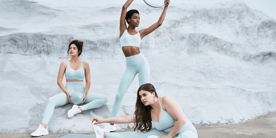 How to Choose the Right Yoga Clothing for Class - Baleaf Sports