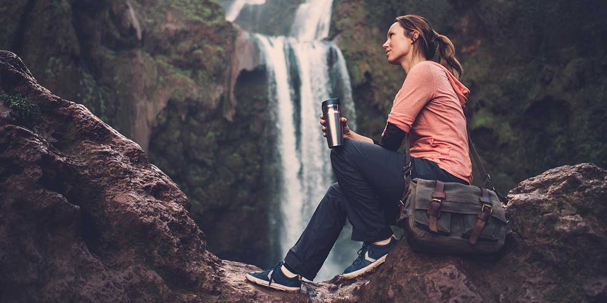 What Pants Should You Wear for a Fall Hike? - Baleaf Sports