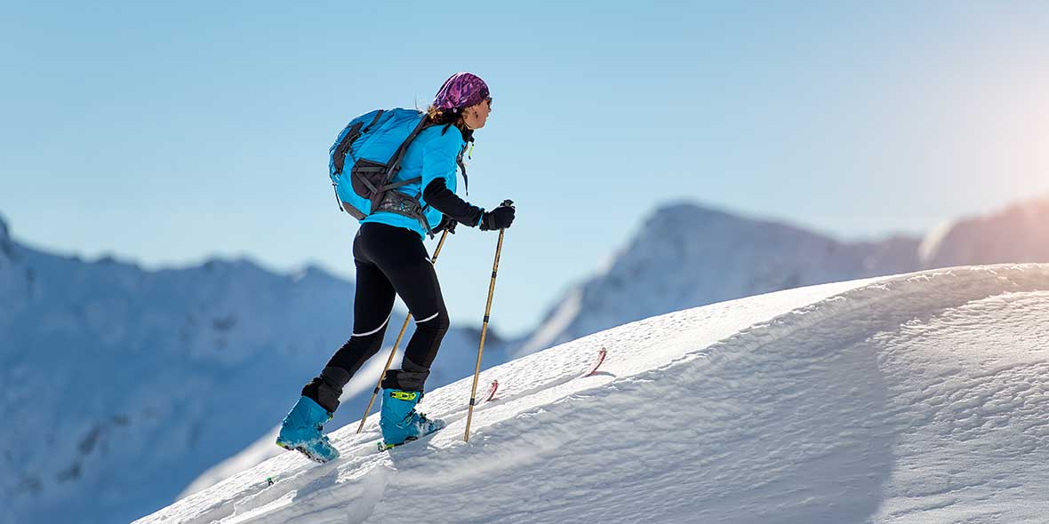 Ski Wear Trends for 2024: What's Hot on the Slopes This Season - Baleaf Sports