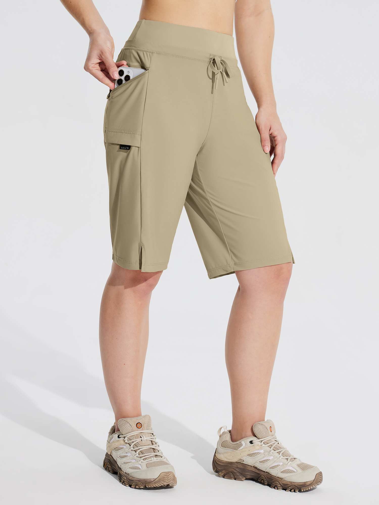 #color_Khaki