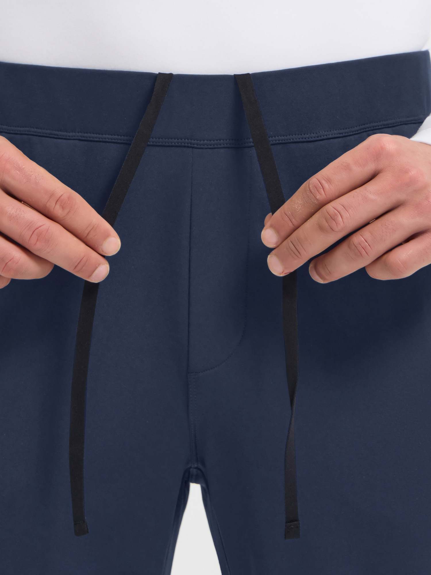 Men's navy elastic-waist fleece golf pants with drawstring #color_Navy Blue