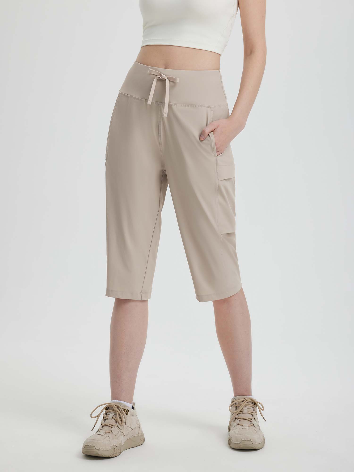 #color_Khaki