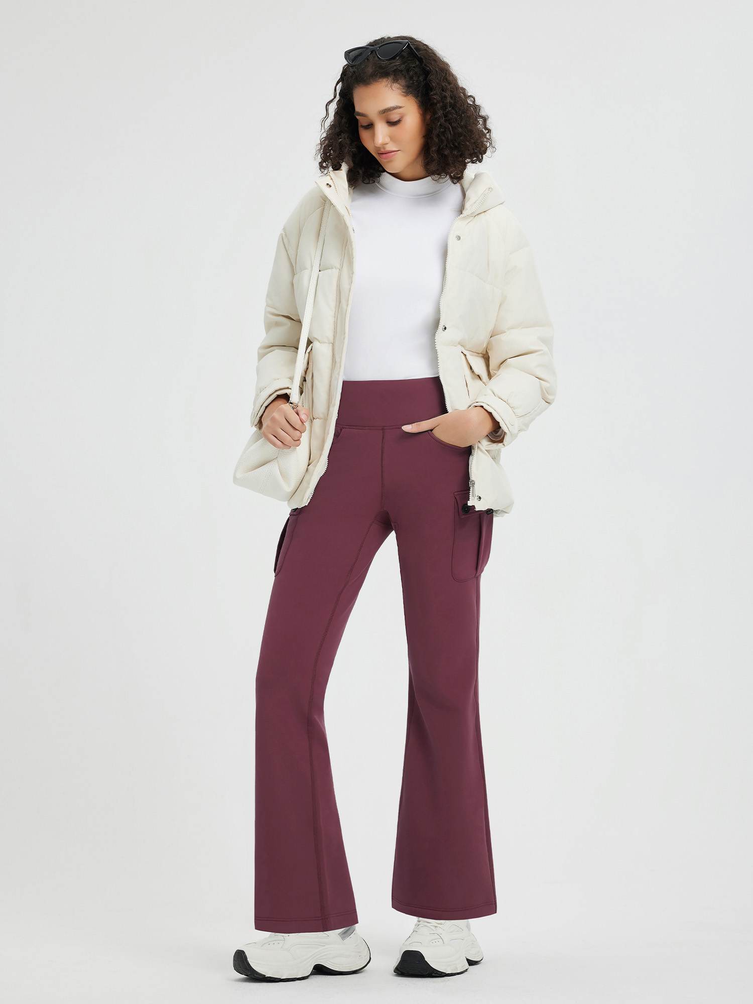 Women's burgundy thick fleece outdoor workwear flared pants #color_Wine Red