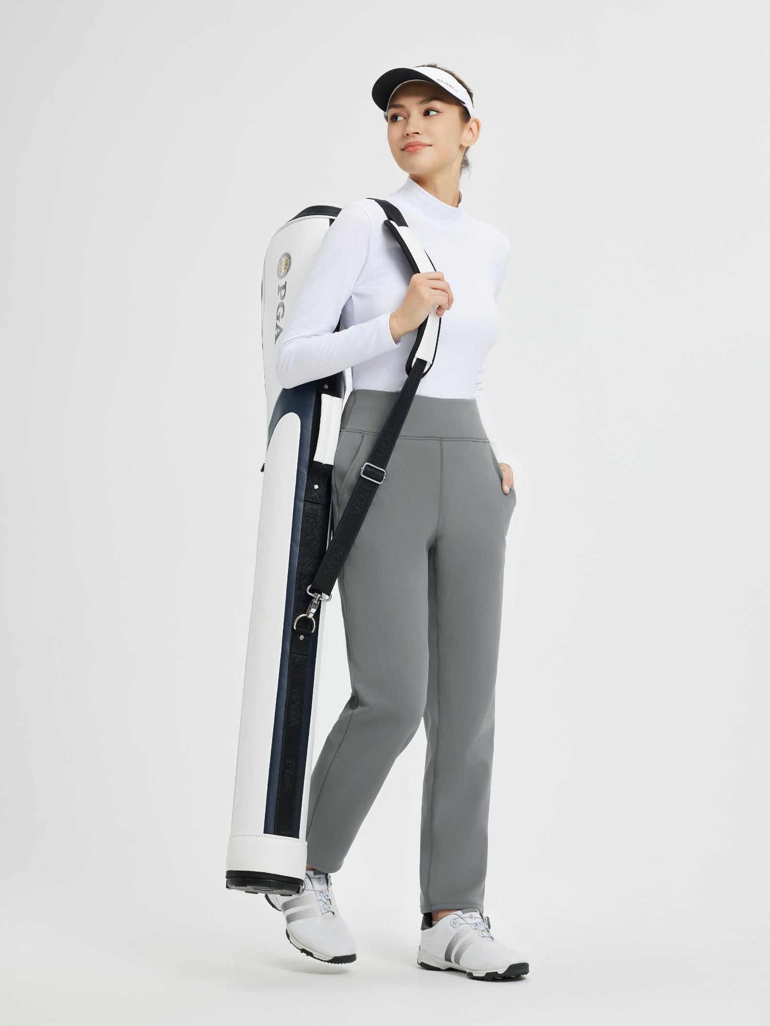 Women's grey heavyweight thermal fleece tapered running pants for golf. #color_Dark Gray
