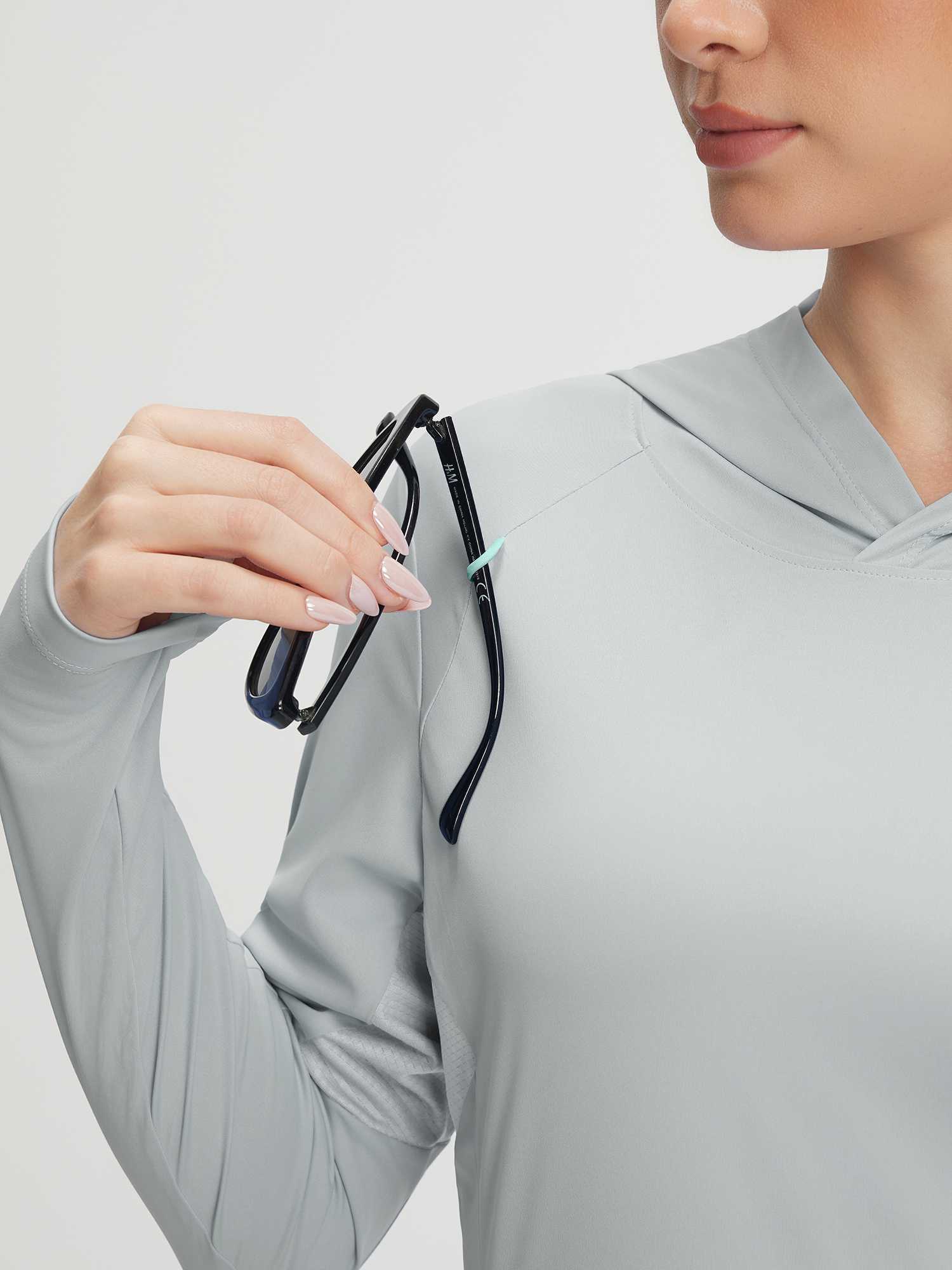 Lightweight Baleaf UPF 50+ sun hoodie in light grey with sunglass hanger loop #color_Light Gray