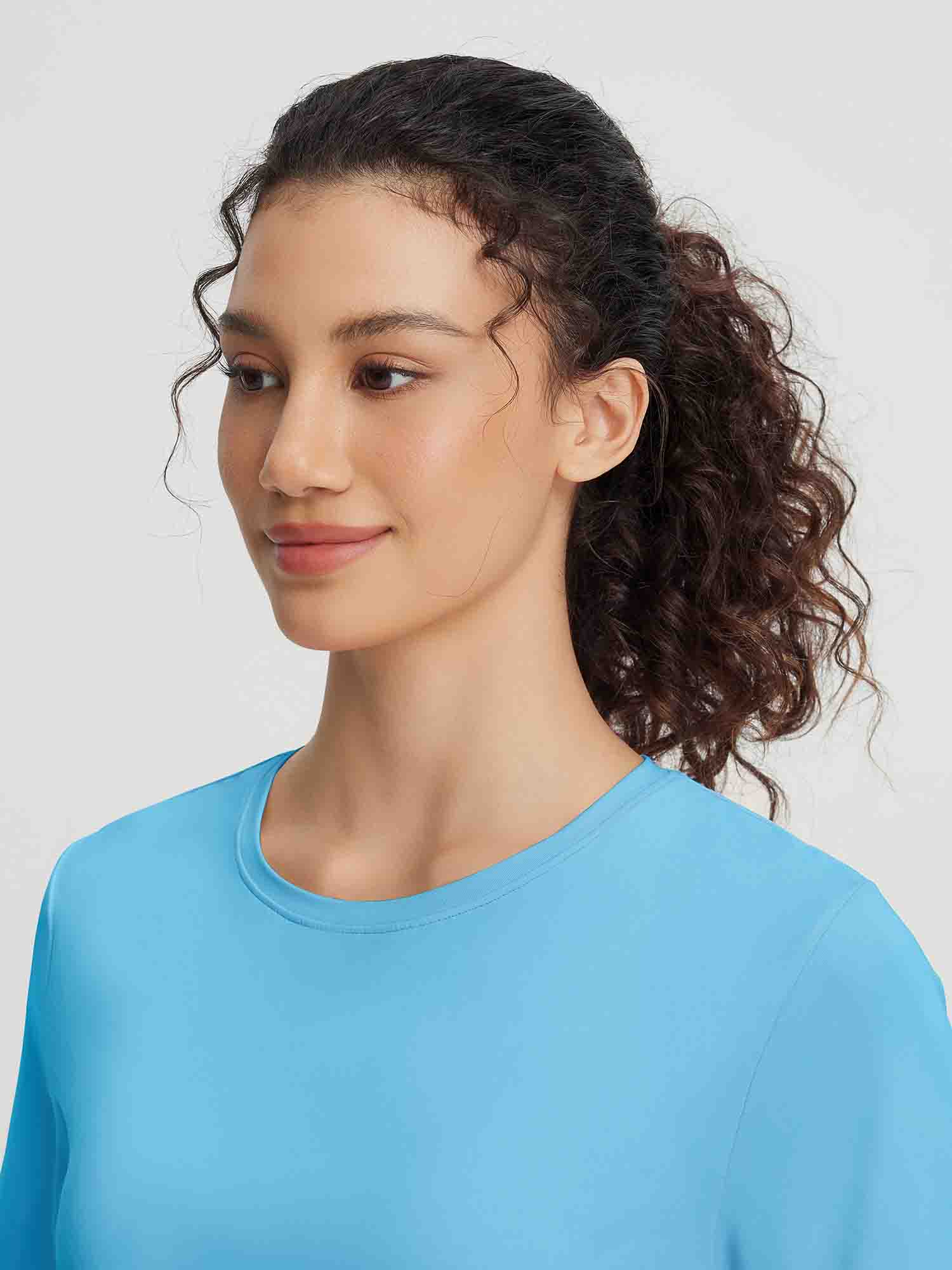 Baleaf women's blue UPF 50+ crew neck t-shirt for activewear #color_Light Blue
