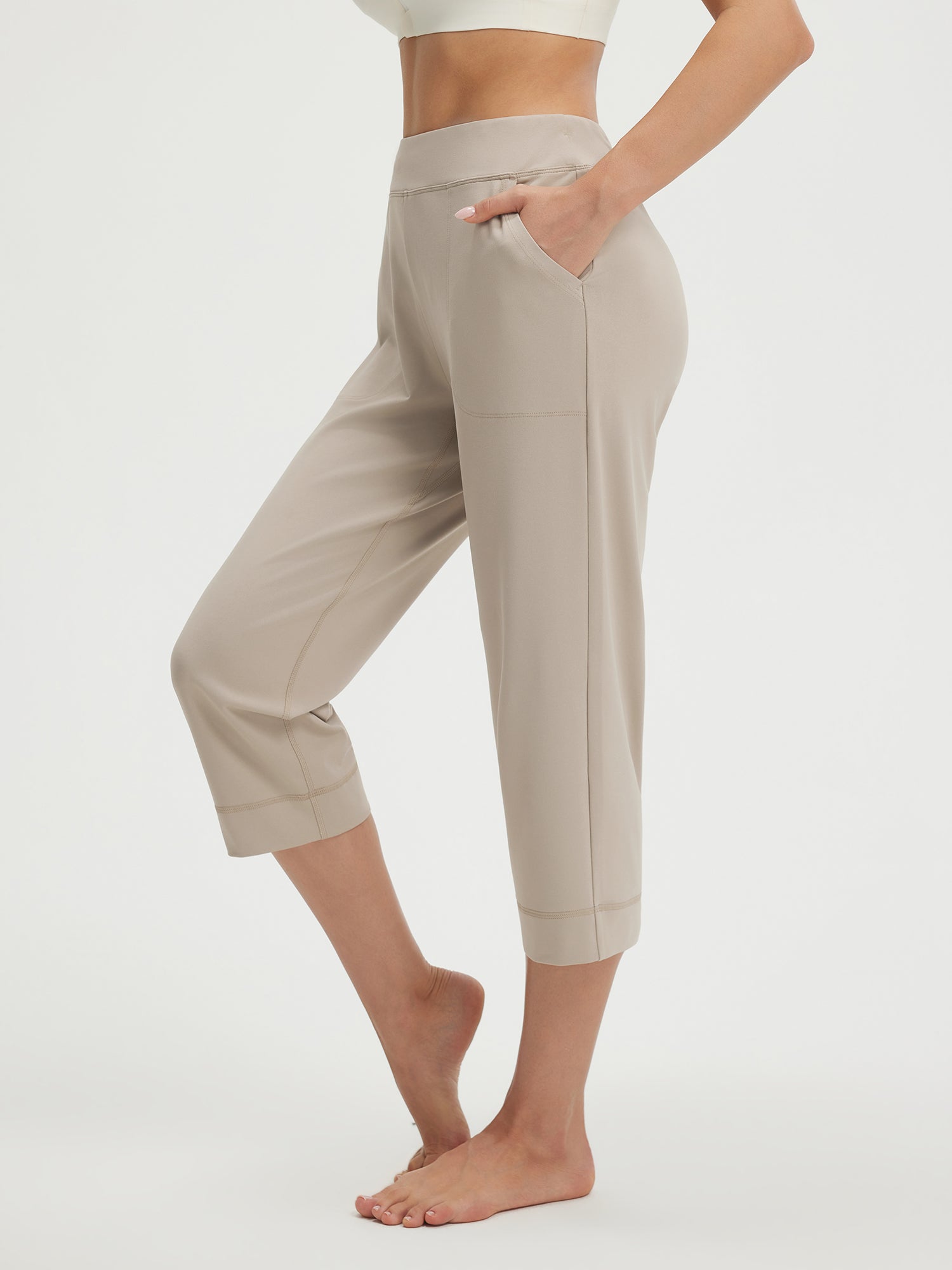 #color_Khaki