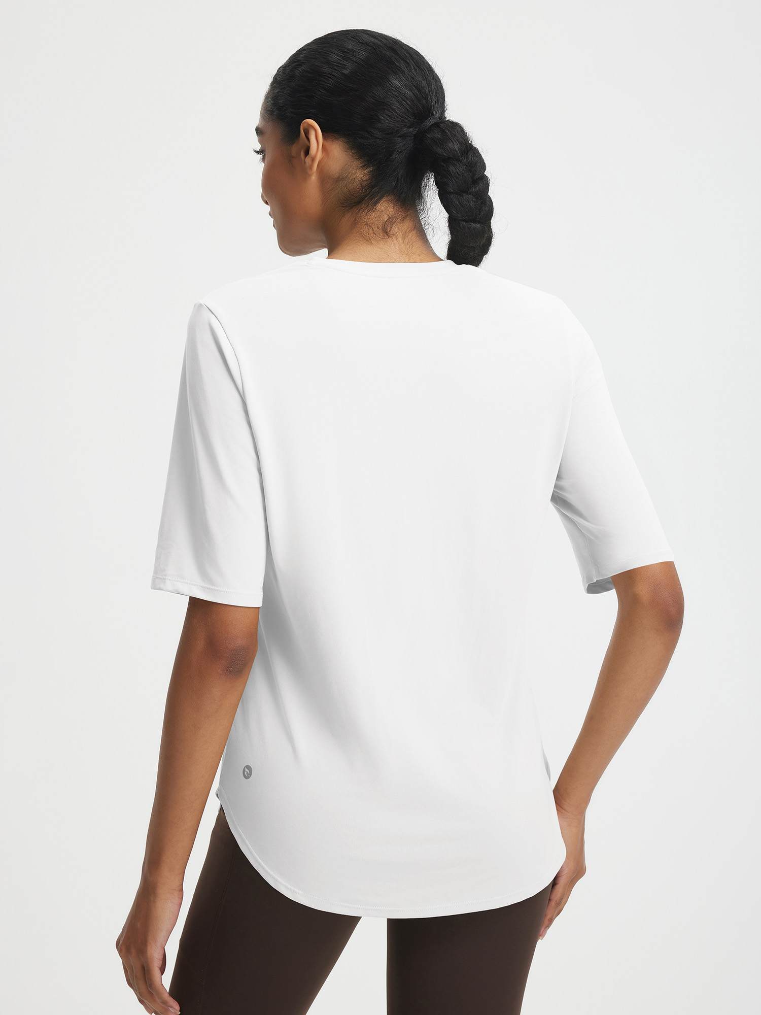 Baleaf white UPF 50+ half sleeve athletic shirt with curved hem #color_White