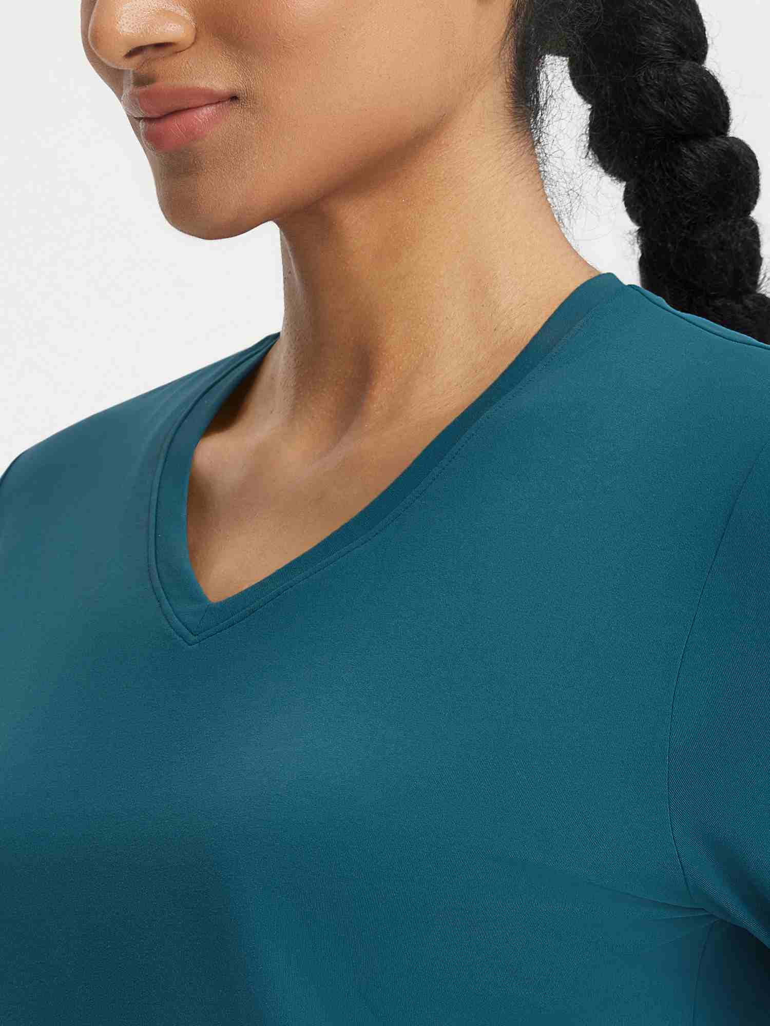 #color_Deep Blue